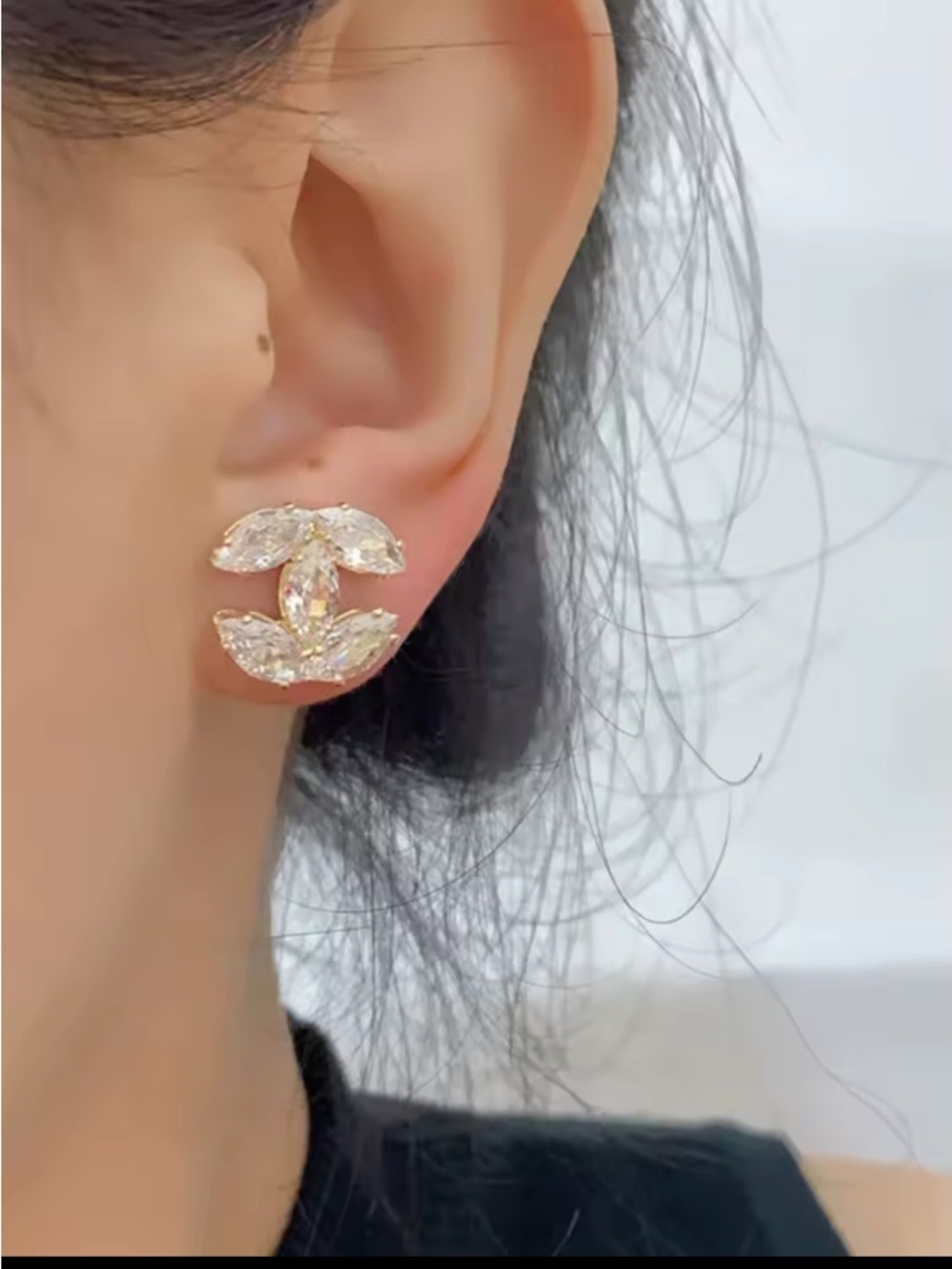 Double C multi stone luxury fashion earrings - Picture 2 of 7